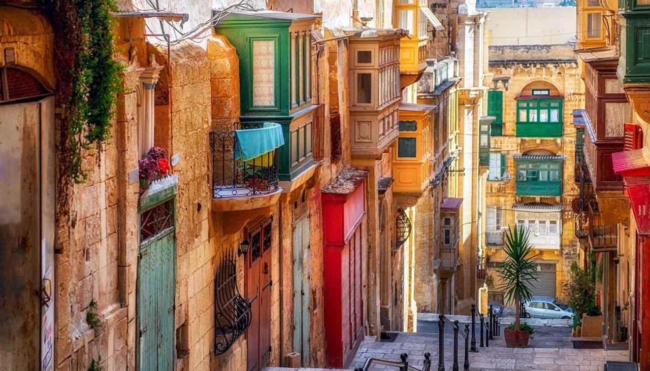 Valletta 2 Bedroom Sleeps 6 Apartment Walking Distance To Centre And The Sea Luaran gambar