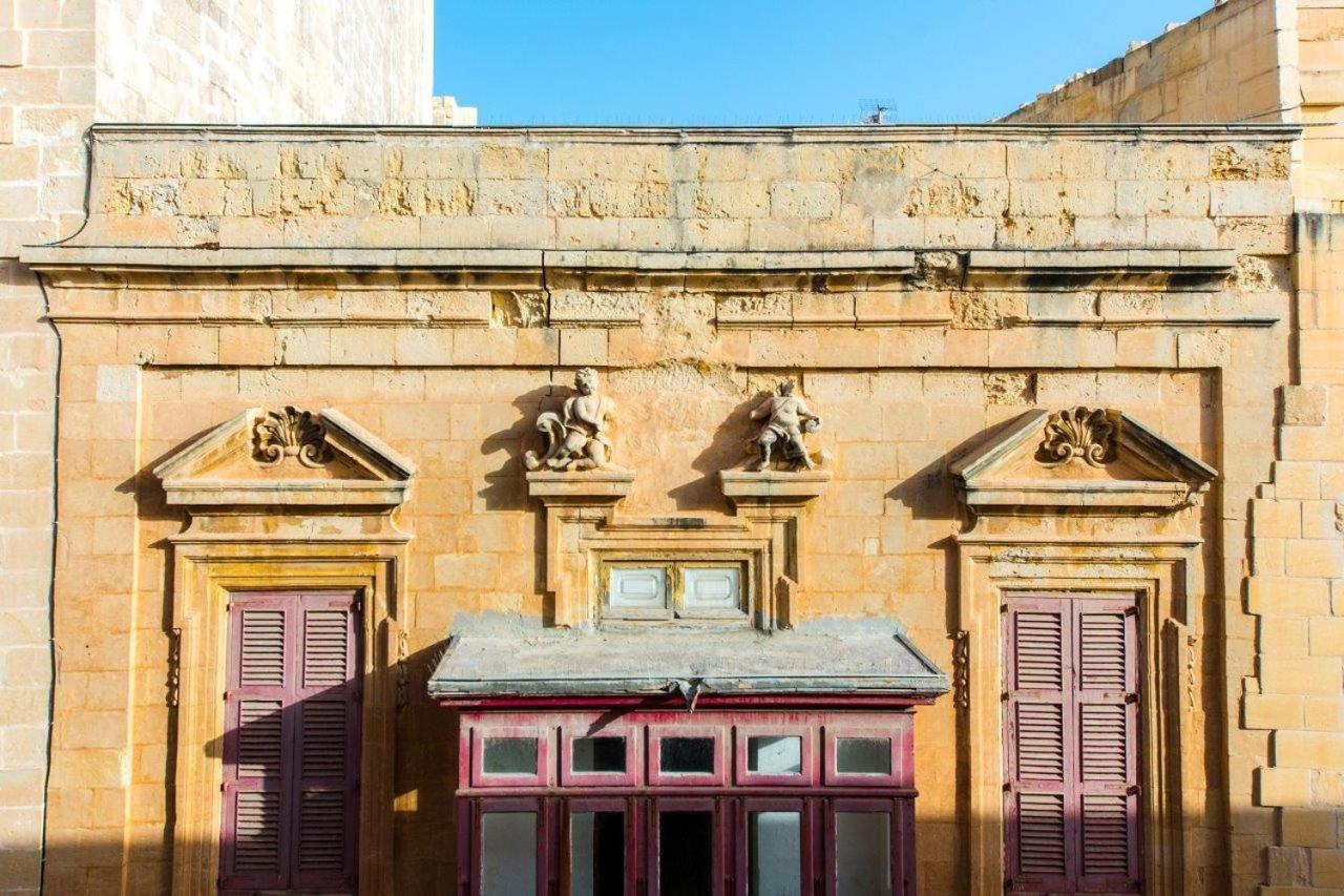 Valletta 2 Bedroom Sleeps 6 Apartment Walking Distance To Centre And The Sea Luaran gambar